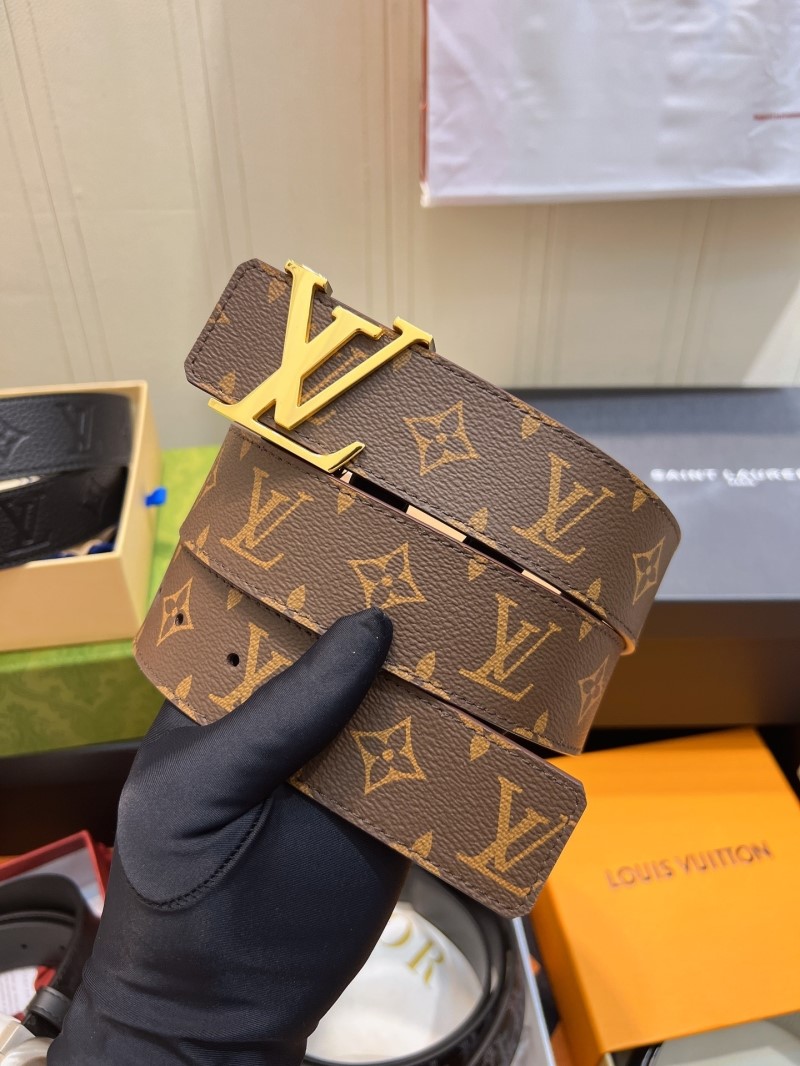 l0vis Vvtt0n belts